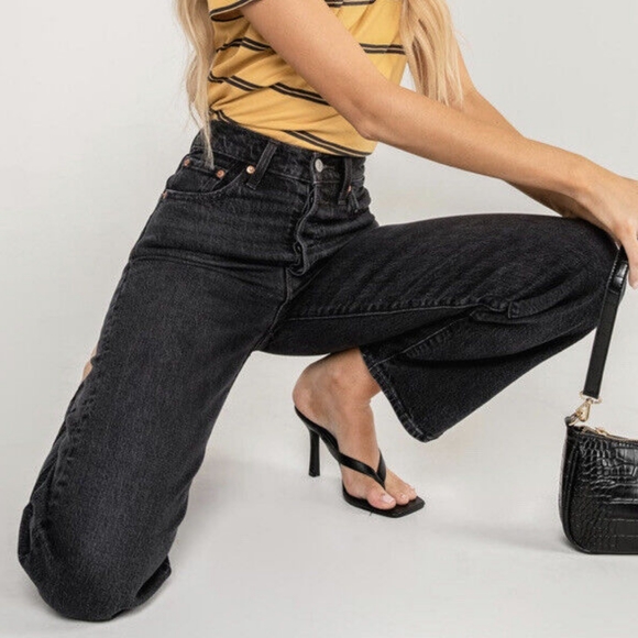 Levi's Denim - Levi's Ribcage Straight in Feelin' Cagey Black